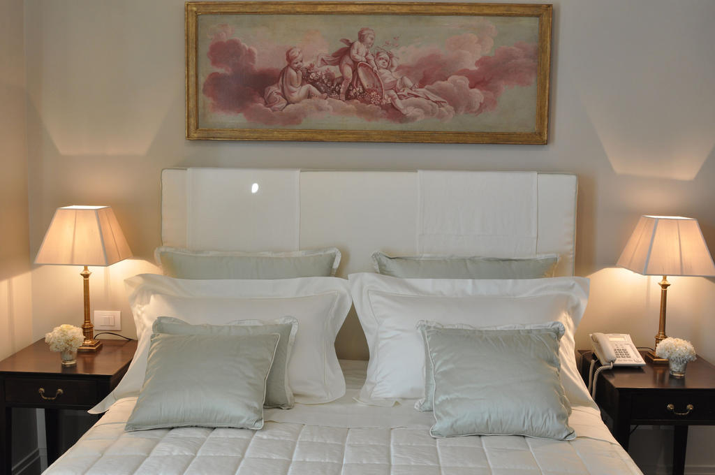 La Scelta Di Goethe - Luxury Suites Roma Camera foto