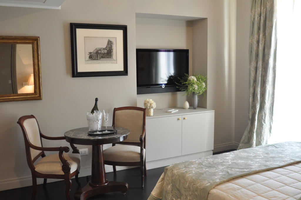 La Scelta Di Goethe - Luxury Suites Roma Camera foto